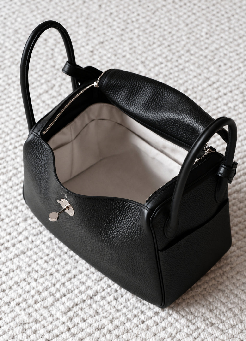 Strapory Satin Luxe Organizer for Lindy