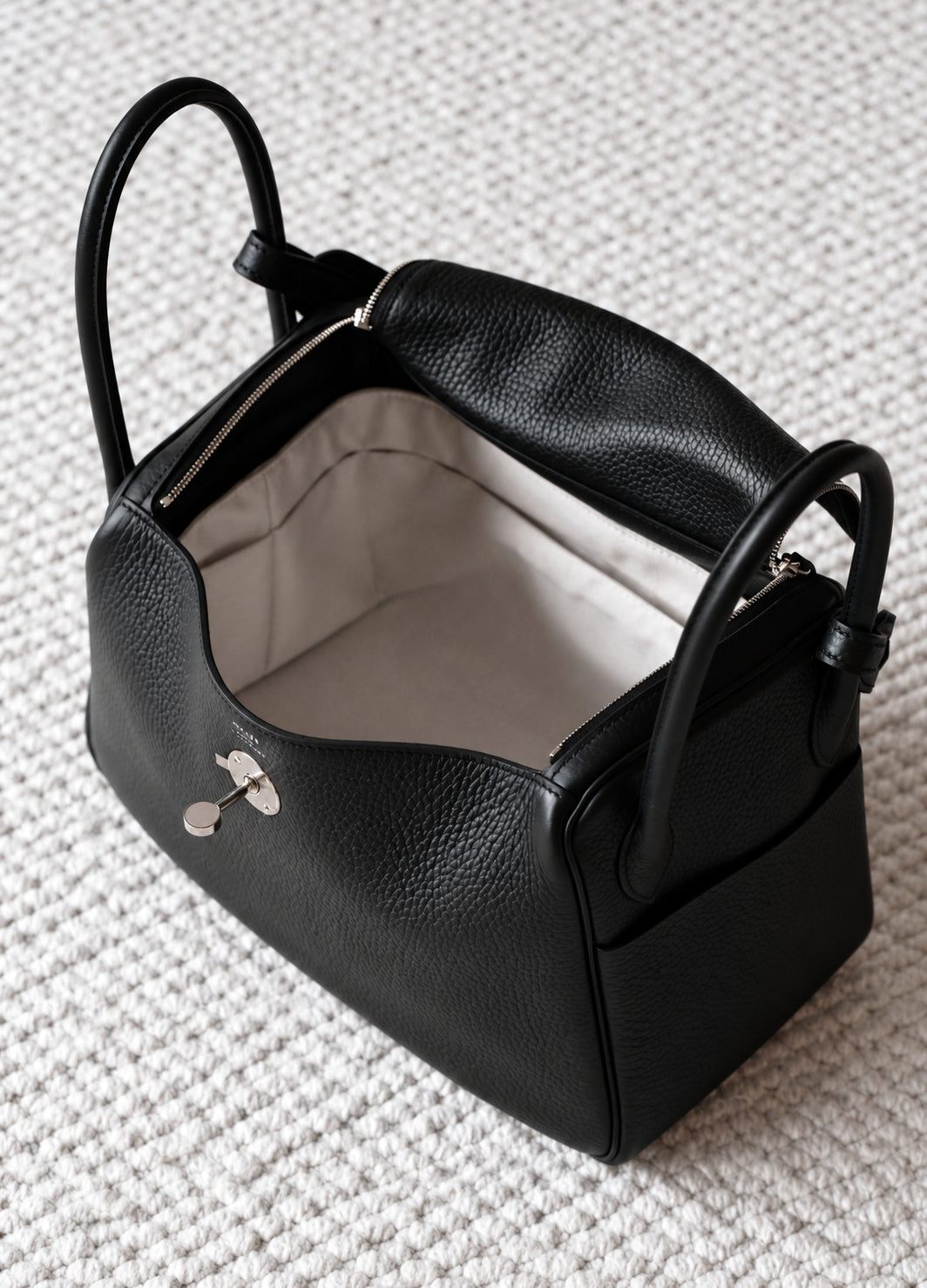 Strapory Satin Luxe Organizer for Lindy