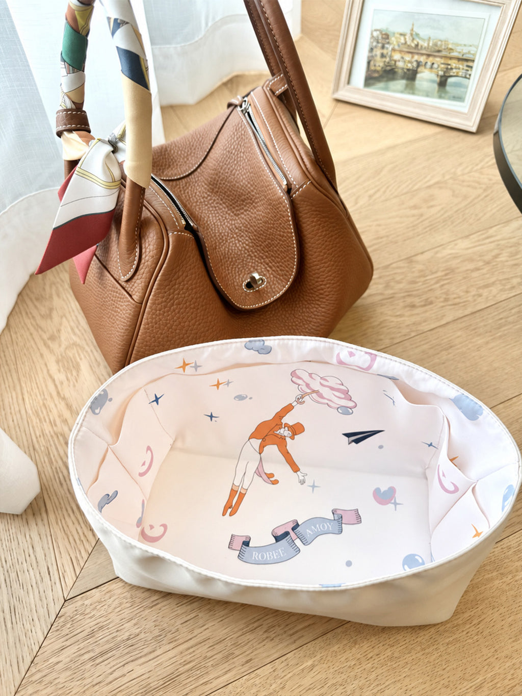 Strapory Satin Luxe Cloud Wonders Organizer for Lindy