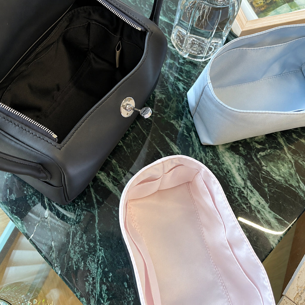 Strapory Satin Luxe Organizer for Lindy
