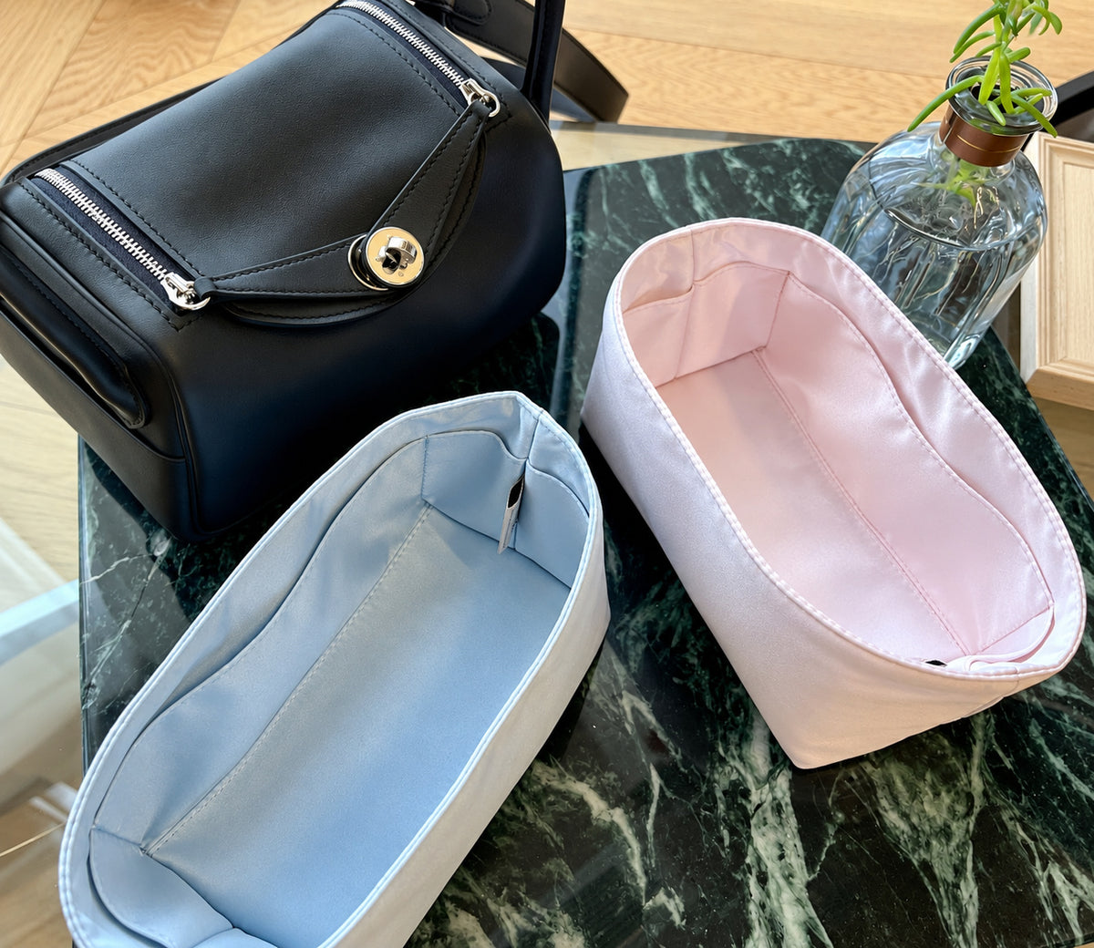 Strapory Satin Luxe Organizer for Lindy