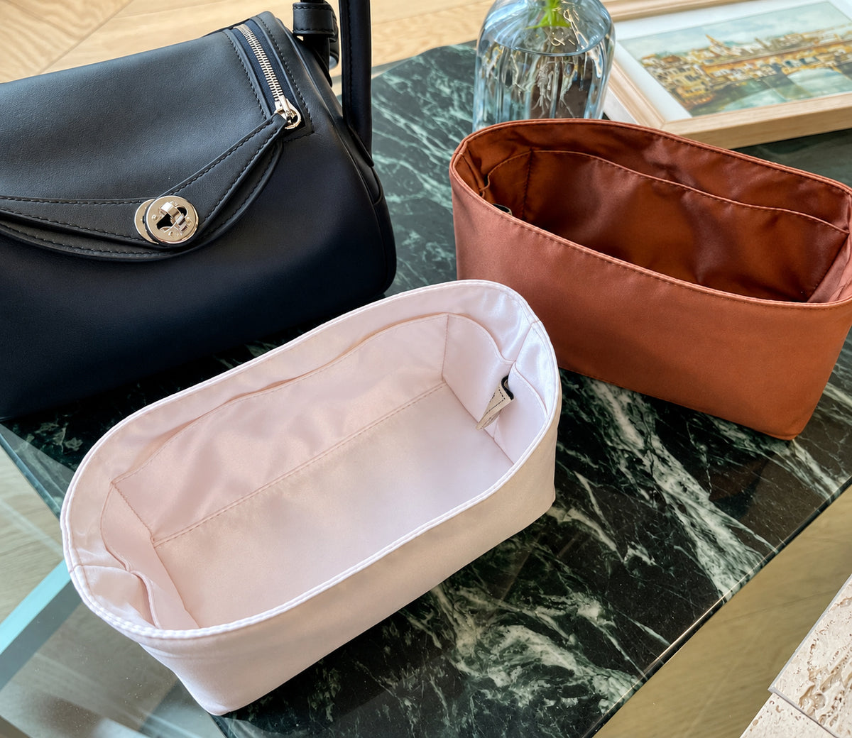 Strapory Satin Luxe Organizer for Lindy